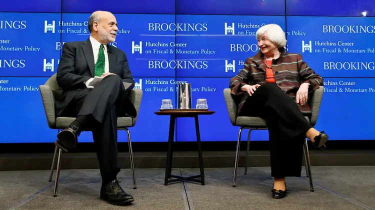 Janet Yellen y Bernake rompiendo el Techo de Cristal como Presidente de la Fed